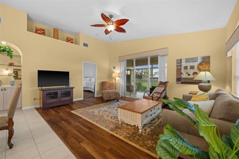 Condo in Venice, Florida, 3 bedrooms  № 1919589 - photo 6