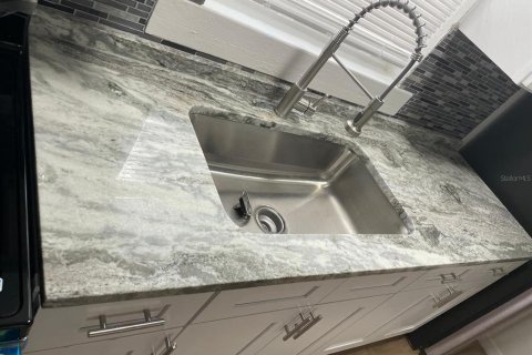 Casa en alquiler en Oldsmar, Florida, 1 dormitorio, 51.1 m2 № 1871064 - foto 4