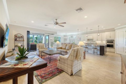 House in Bradenton, Florida 3 bedrooms, 231.14 sq.m. № 2428788 - photo 16