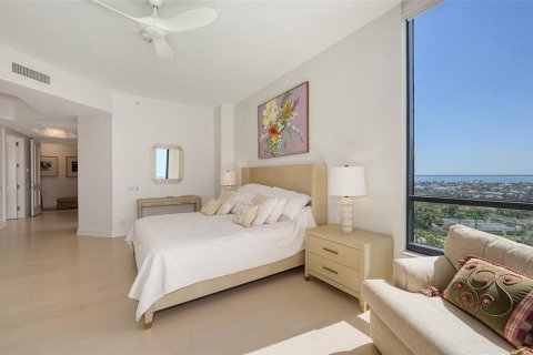 Copropriété à vendre à Longboat Key, Floride: 3 chambres, 282.89 m2 № 2434518 - photo 9