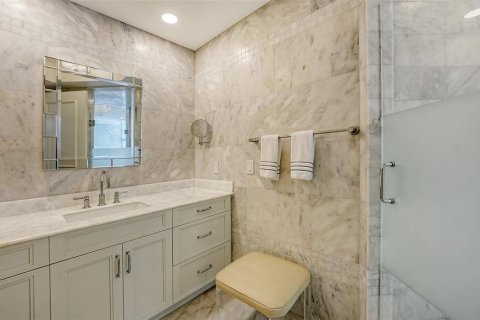 Copropriété à vendre à Longboat Key, Floride: 3 chambres, 282.89 m2 № 2434518 - photo 15