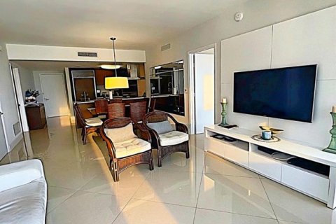 Condo in Miami, Florida, 2 bedrooms  № 2262565 - photo 18