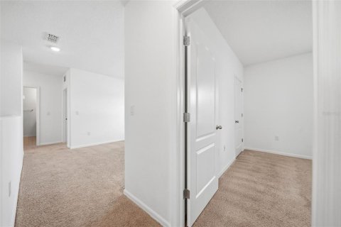 Villa ou maison à vendre à Mount Dora, Floride: 5 chambres, 248.42 m2 № 2430937 - photo 14