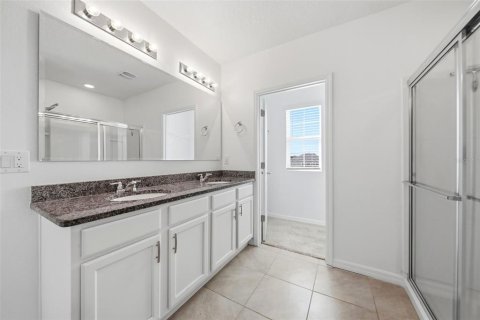 Villa ou maison à vendre à Mount Dora, Floride: 5 chambres, 248.42 m2 № 2430937 - photo 11