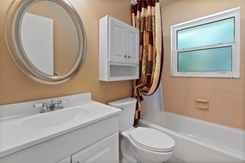 Купить виллу или дом в Семинол, Флорида 5 комнат, 92.9м2, № 1915263 - фото 10
