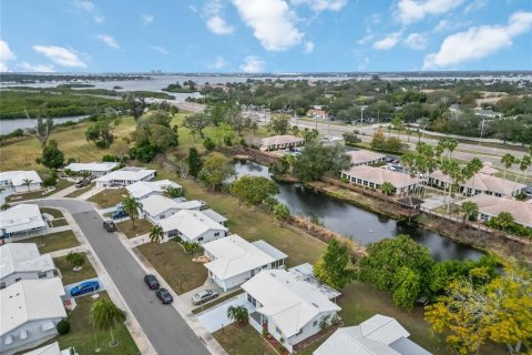 Villa ou maison à vendre à Bradenton, Floride: 2 chambres, 115.01 m2 № 2141429 - photo 28