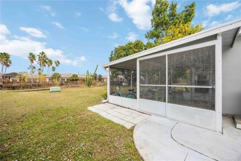 Villa ou maison à vendre à Bradenton, Floride: 2 chambres, 115.01 m2 № 2141429 - photo 22