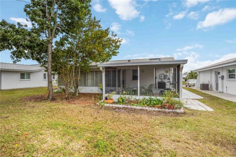Villa ou maison à vendre à Bradenton, Floride: 2 chambres, 115.01 m2 № 2141429 - photo 23