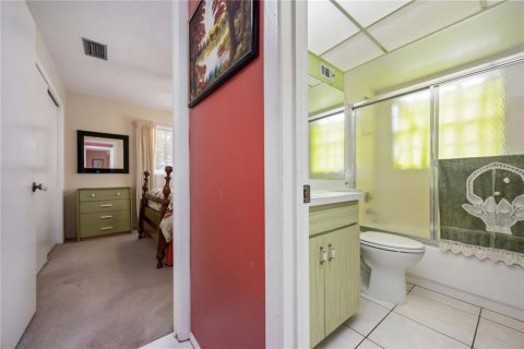 Villa ou maison à vendre à Bradenton, Floride: 2 chambres, 115.01 m2 № 2141429 - photo 10