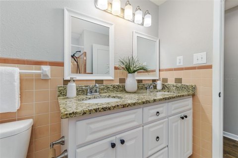 House in Lakeland, Florida 3 bedrooms, 160.91 sq.m. № 1781086 - photo 28