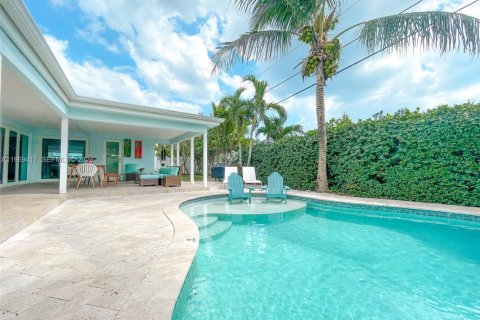 Casa en alquiler en Lighthouse Point, Florida, 3 dormitorios, 154.03 m2 № 2030210 - foto 24
