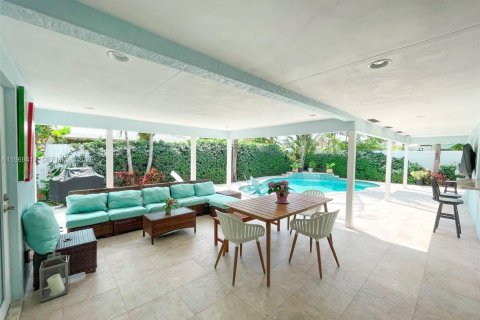 Casa en alquiler en Lighthouse Point, Florida, 3 dormitorios, 154.03 m2 № 2030210 - foto 29