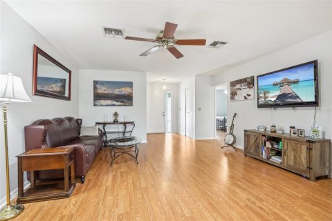 Condominio en venta en Sun City Center, Florida, 2 dormitorios, 111.76 m2 № 1369736 - foto 6