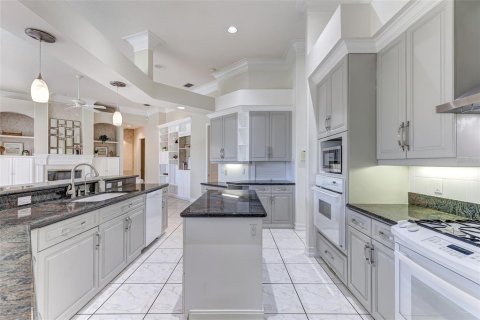 Casa en venta en Melbourne, Florida, 5 dormitorios, 357.4 m2 № 1853152 - foto 13
