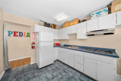 Propiedad comercial en venta en Chiefland, Florida, 349.5 m2 № 1334901 - foto 11