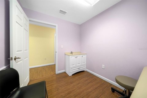 Propiedad comercial en venta en Chiefland, Florida, 349.5 m2 № 1334901 - foto 21