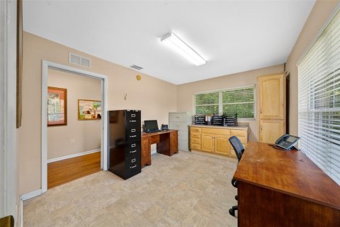 Propiedad comercial en venta en Chiefland, Florida, 349.5 m2 № 1334901 - foto 9
