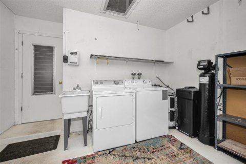 Купить кондоминиум в Нью-Порт-Ричи, Флорида 7 комнат, 105.44м2, № 2195784 - фото 23