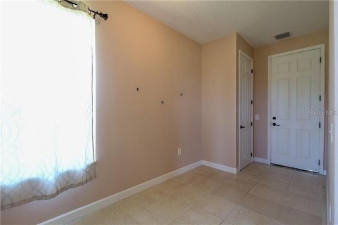 Villa ou maison à louer à Orlando, Floride: 4 chambres, 245.17 m2 № 2419262 - photo 12