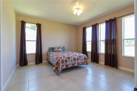 Villa ou maison à louer à Orlando, Floride: 4 chambres, 245.17 m2 № 2419262 - photo 14