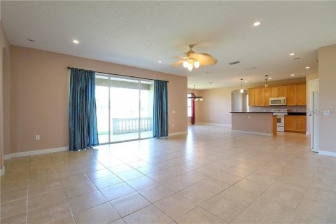 Villa ou maison à louer à Orlando, Floride: 4 chambres, 245.17 m2 № 2419262 - photo 9