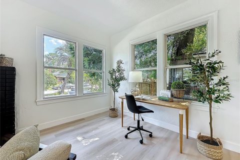 House in Jacksonville, Florida 3 bedrooms, 149.67 sq.m. № 1915981 - photo 12