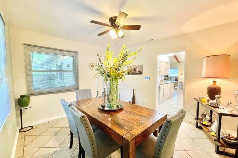 House in Gainesville, Florida 3 bedrooms, 172.61 sq.m. № 1899627 - photo 19