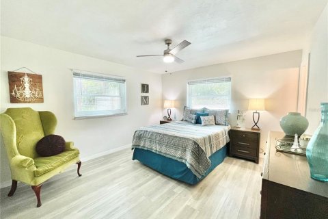House in Gainesville, Florida 3 bedrooms, 172.61 sq.m. № 1899627 - photo 28