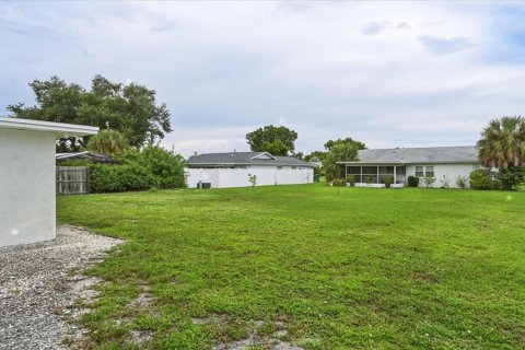 Villa ou maison à vendre à Bradenton, Floride: 2 chambres, 113.62 m2 № 2388744 - photo 7