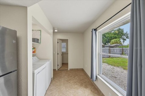 Villa ou maison à vendre à Bradenton, Floride: 2 chambres, 113.62 m2 № 2388744 - photo 18
