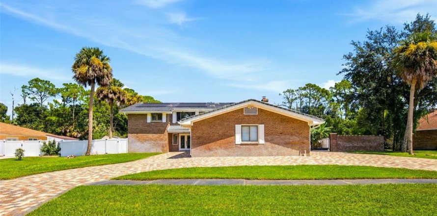 Casa en Daytona Beach, Florida 5 dormitorios, 343.55 m2 № 2384193