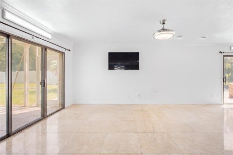 Casa en venta en Daytona Beach, Florida, 5 dormitorios, 343.55 m2 № 2384193 - foto 26