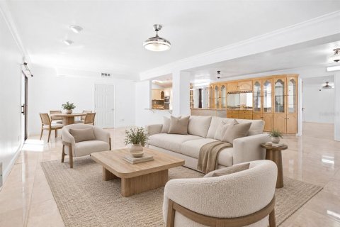 Casa en venta en Daytona Beach, Florida, 5 dormitorios, 343.55 m2 № 2384193 - foto 29