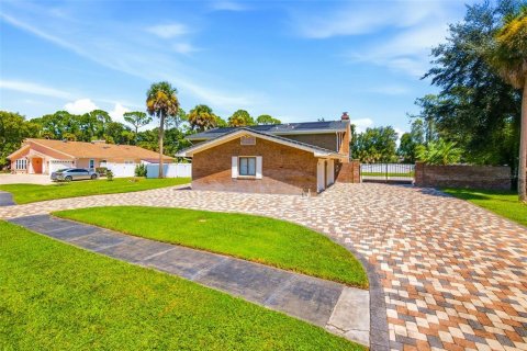 Casa en venta en Daytona Beach, Florida, 5 dormitorios, 343.55 m2 № 2384193 - foto 3