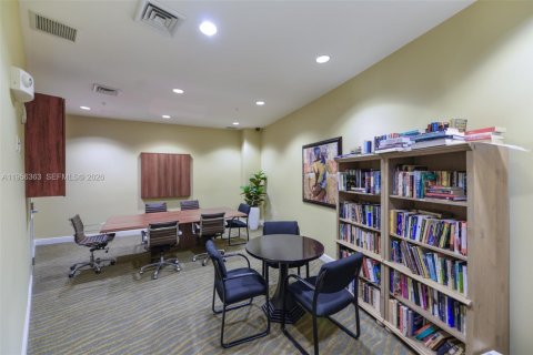 Copropriété à louer à Hallandale Beach, Floride: 2 chambres, 97.73 m2 № 2012050 - photo 30