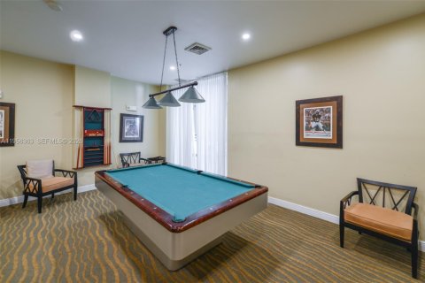 Copropriété à louer à Hallandale Beach, Floride: 2 chambres, 97.73 m2 № 2012050 - photo 28