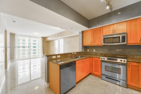 Copropriété à louer à Hallandale Beach, Floride: 2 chambres, 97.73 m2 № 2012050 - photo 10