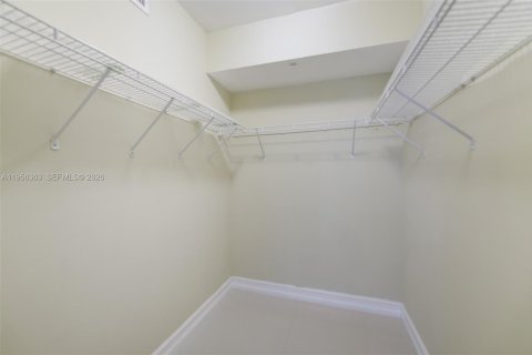 Copropriété à louer à Hallandale Beach, Floride: 2 chambres, 97.73 m2 № 2012050 - photo 15