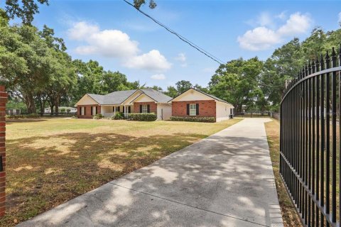 Casa en venta en Lakeland, Florida, 4 dormitorios, 270.07 m2 № 1677096 - foto 6