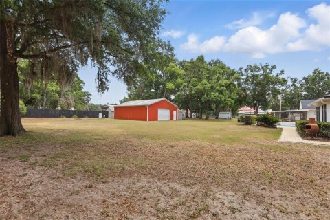 House in Lakeland, Florida 4 bedrooms, 270.07 sq.m. № 1677096 - photo 4