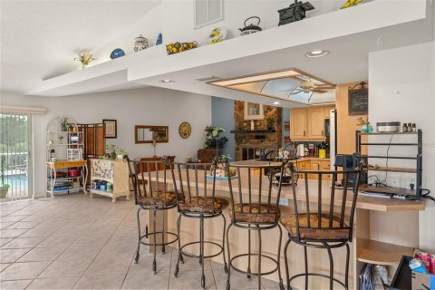 Villa ou maison à vendre à Weeki Wachee, Floride: 3 chambres, 214.33 m2 № 2404768 - photo 21