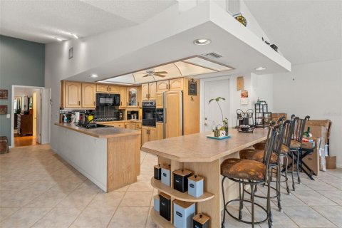 Villa ou maison à vendre à Weeki Wachee, Floride: 3 chambres, 214.33 m2 № 2404768 - photo 20