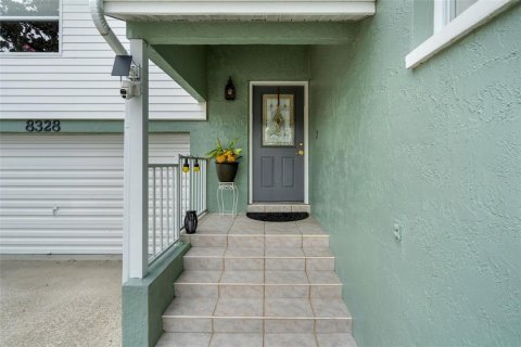 Villa ou maison à vendre à Weeki Wachee, Floride: 3 chambres, 214.33 m2 № 2404768 - photo 12