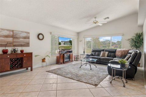 Villa ou maison à vendre à Weeki Wachee, Floride: 3 chambres, 214.33 m2 № 2404768 - photo 26
