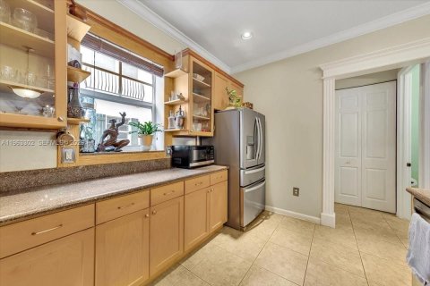 Condominio en alquiler en Fort Lauderdale, Florida, 3 dormitorios, 193.24 m2 № 2025284 - foto 20