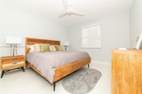 Condo in Sunny Isles Beach, Florida, 3 bedrooms  № 1595913 - photo 23