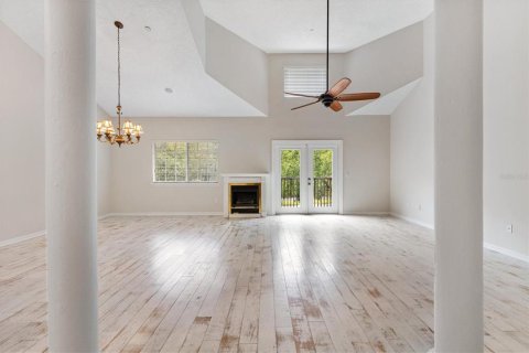 Copropriété à vendre à The Villages, Floride: 2 chambres, 239.87 m2 № 2371765 - photo 17