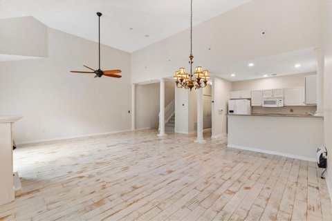 Copropriété à vendre à The Villages, Floride: 2 chambres, 239.87 m2 № 2371765 - photo 14