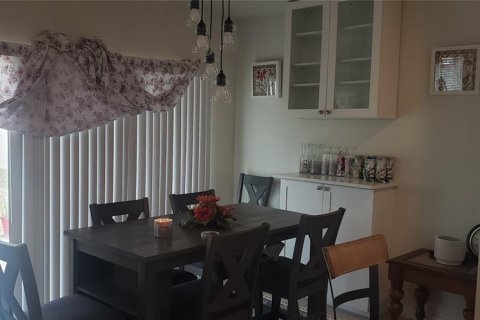 House in Davenport, Florida 1 bedroom, 134.06 sq.m. № 1653353 - photo 9