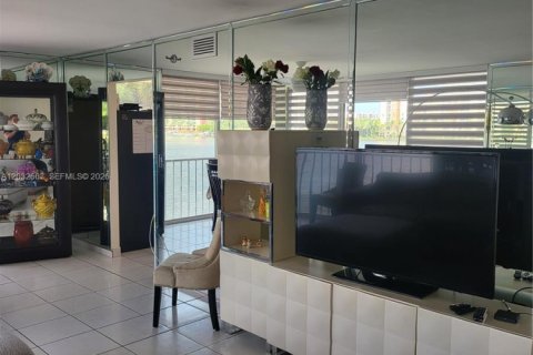Condo in Sunny Isles Beach, Florida, 3 bedrooms  № 2173036 - photo 6